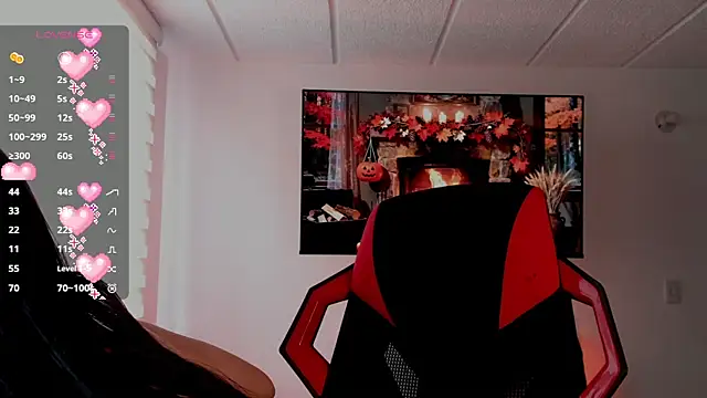 Snapshot of Charlotte_greys chatting on 10/29/25, 02:08 Charlotte greys online show from 10/29/25, 02:08