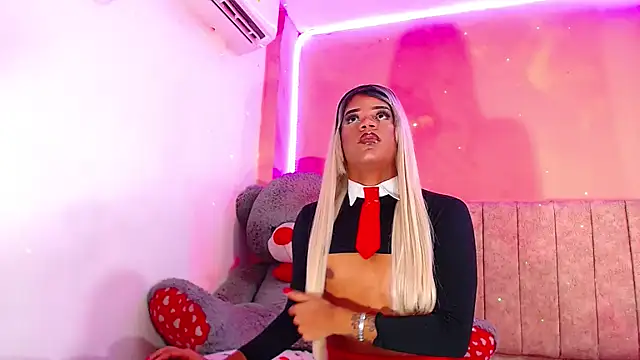 vanessa nauthygirls online show from 02/24/25, 07:41