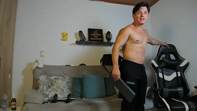 julian wallace online show from 12/18/25, 06:25