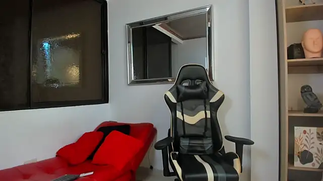 julian wallace online show from 02/21/26, 07:37