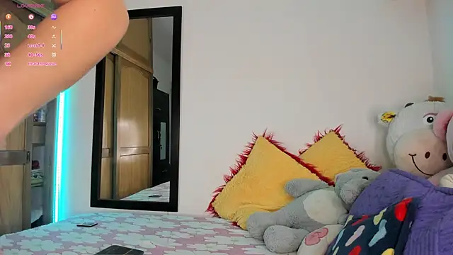 Lee Ash online show from 12/16/25, 06:07