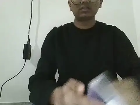 Snapshot of darshan_guj chatting on 01/15/26, 05:38 darshan guj online show from 01/15/26, 05:38