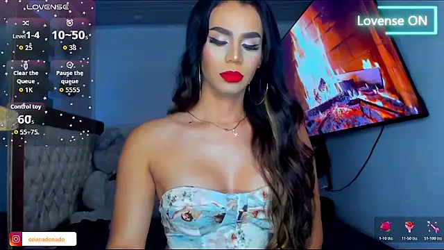 Snapshot of orianasweet_1 chatting on 10/24/25, 02:46 orianasweet 1 online show from 10/24/25, 02:46