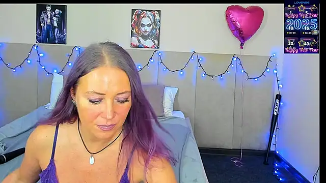 Snapshot of MuscleXXXBarbie chatting on 02/21/25, 08:05 MuscleXXXBarbie online show from 02/21/25, 08:05