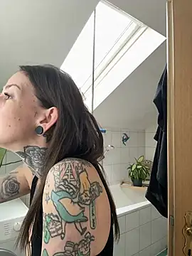 BrownieyQueen online show from 02/24/26, 08:34