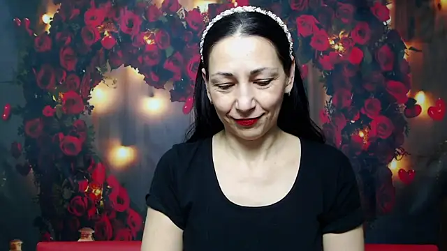 Snapshot of LiluGrants chatting on 02/13/25, 01:29 LiluGrants online show from 02/13/25, 01:29