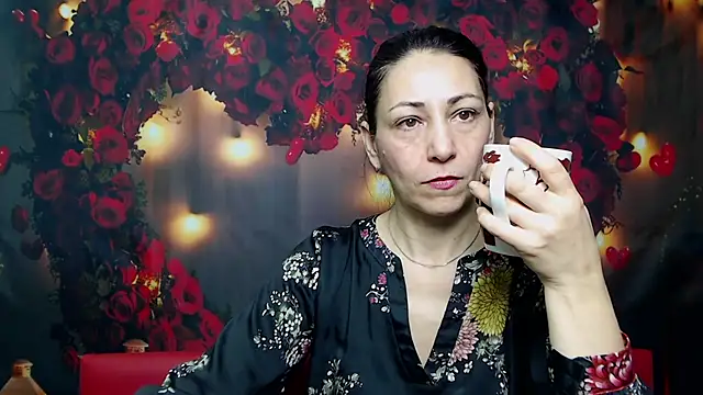 Snapshot of LiluGrants chatting on 02/20/25, 07:08 LiluGrants online show from 02/20/25, 07:08