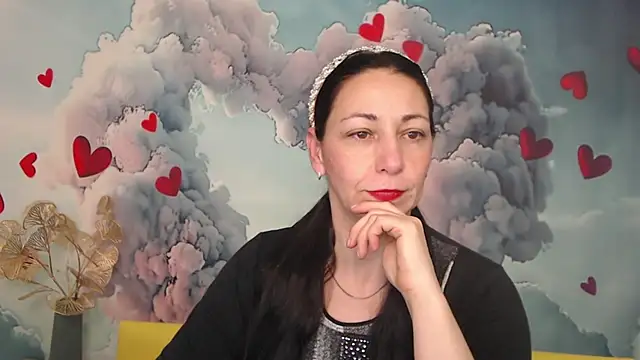 Snapshot of LiluGrants chatting on 03/08/25, 11:18 LiluGrants online show from 03/08/25, 11:18