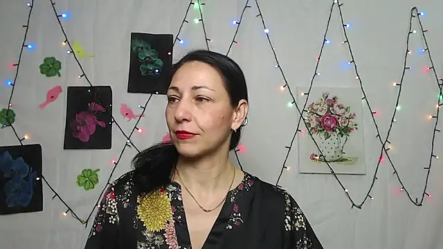 Snapshot of LiluGrants chatting on 03/20/25, 07:04 LiluGrants online show from 03/20/25, 07:04