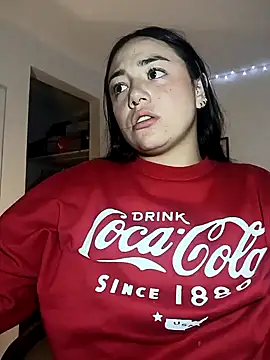 Snapshot of helena_smith chatting on 12/06/24, 11:22 helena smith online show from 12/06/24, 11:22