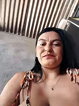 Horny-Mommy-Dirty online show from 03/17/25, 02:23