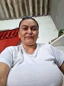 Horny-Mommy-Dirty online show from 02/01/26, 02:26