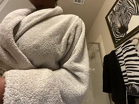 wynterheat online show from 11/09/25, 01:42