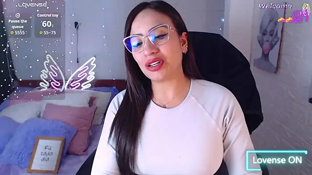 Paulina 627 online show from 04/16/26, 02:29