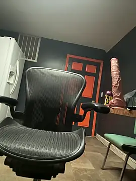 sexuallysubmissiveCD online show from 12/14/25, 12:38