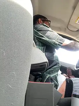 Daniel7131 online show from 01/01/25, 10:24