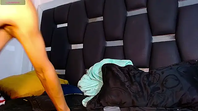 Snapshot of RyanRizzo chatting on 02/04/25, 05:21 RyanRizzo online show from 02/04/25, 05:21