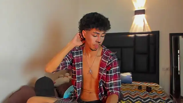 Snapshot of RyanRizzo chatting on 10/30/25, 12:50 RyanRizzo online show from 10/30/25, 12:50