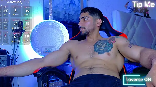 Rich boy01 online show from 11/16/25, 03:06