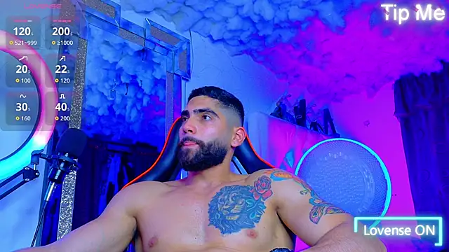 Rich boy01 online show from 04/14/26, 12:16