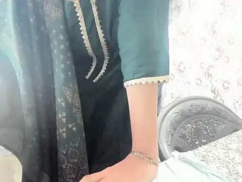 aarjulove online show from 01/29/25, 08:40