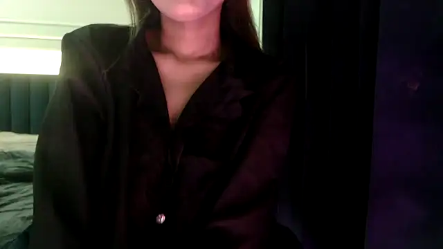 Snapshot of chhui_mui chatting on 02/20/26, 07:47 chhui mui online show from 02/20/26, 07:47