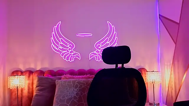  scarletmoore online show from 09/23/25, 08:39