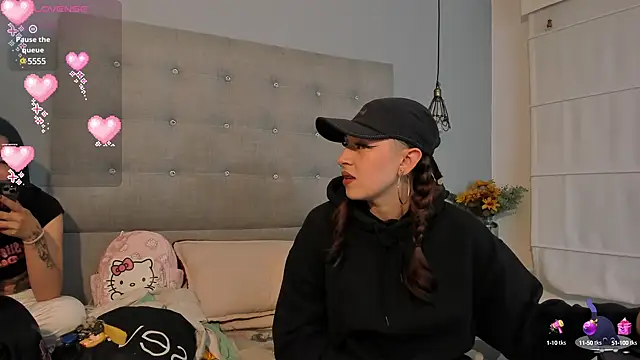 Zowi Hottiee online show from 12/10/24, 02:16