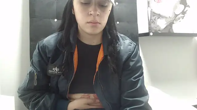 Zowi Hottiee online show from 10/09/25, 07:12