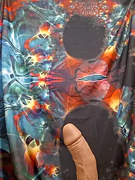 Snapshot of fantasymade69 chatting on 10/18/25, 04:41 fantasymade69 online show from 10/18/25, 04:41