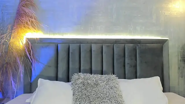 GaiaBaker online show from 11/20/25, 02:28