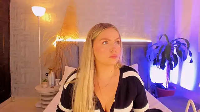 GaiaBaker online show from 12/20/25, 02:02