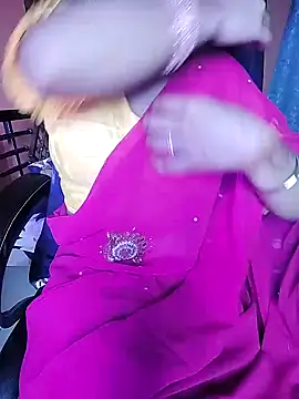 Snapshot of hot_Oliviaa chatting on 01/31/25, 04:47 hot Oliviaa online show from 01/31/25, 04:47