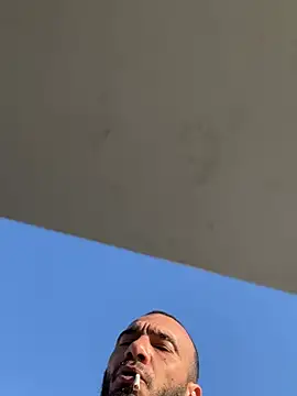 donnuozfutura online show from 02/06/25, 08:50