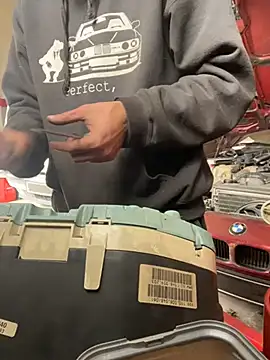 donnuozfutura online show from 03/17/25, 02:01