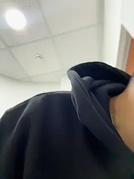 Logan smith1 online show from 03/25/26, 03:07