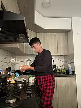 Logan smith1 online show from 04/19/26, 02:22