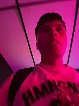 Logan smith1 online show from 04/21/26, 05:39