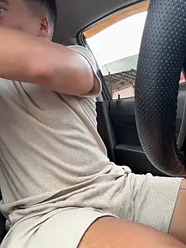 Logan smith1 online show from 04/27/26, 03:54