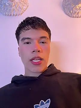 Logan smith1 online show from 07/06/26, 04:53