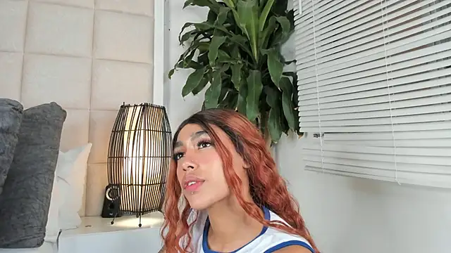 Nia Bunny online show from 01/14/25, 07:32