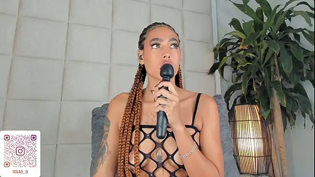 Nia Bunny online show from 03/18/25, 07:31