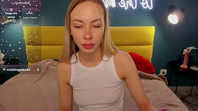 Diana Garrett online show from 03/13/26, 01:45