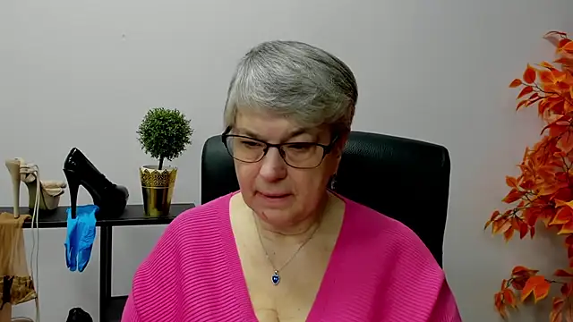 IrisDream online show from 01/24/25, 07:19