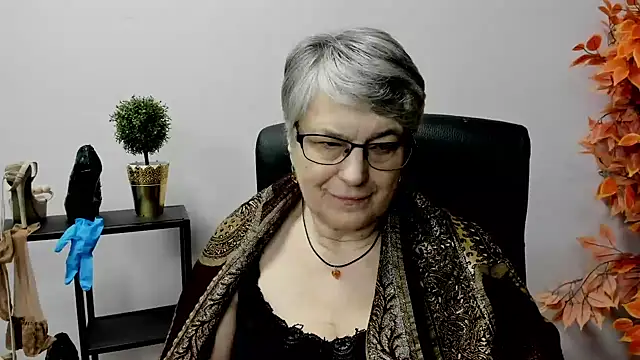 IrisDream online show from 02/12/25, 01:16