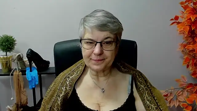 IrisDream online show from 03/21/25, 07:22