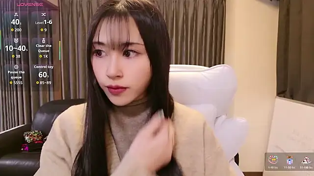 -satomi-jp online show from 12/20/25, 01:07