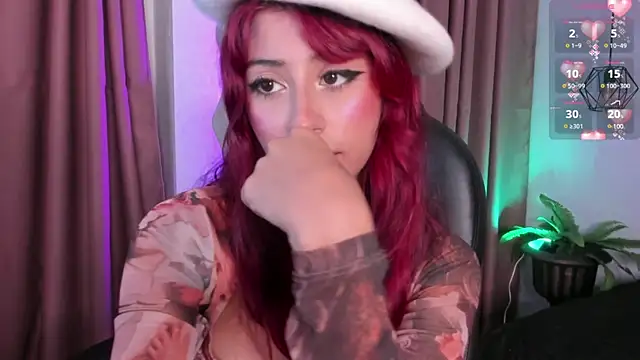 cloe  palmer online show from 03/12/25, 12:15