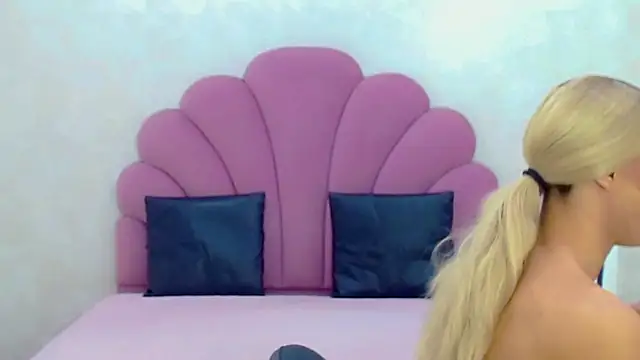 briana sex32 online show from 03/21/26, 04:06