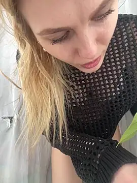 Liya my online show from 03/04/26, 12:11